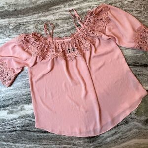 Pink Blouse Top w/ Lavender Trim Women’s Size Small